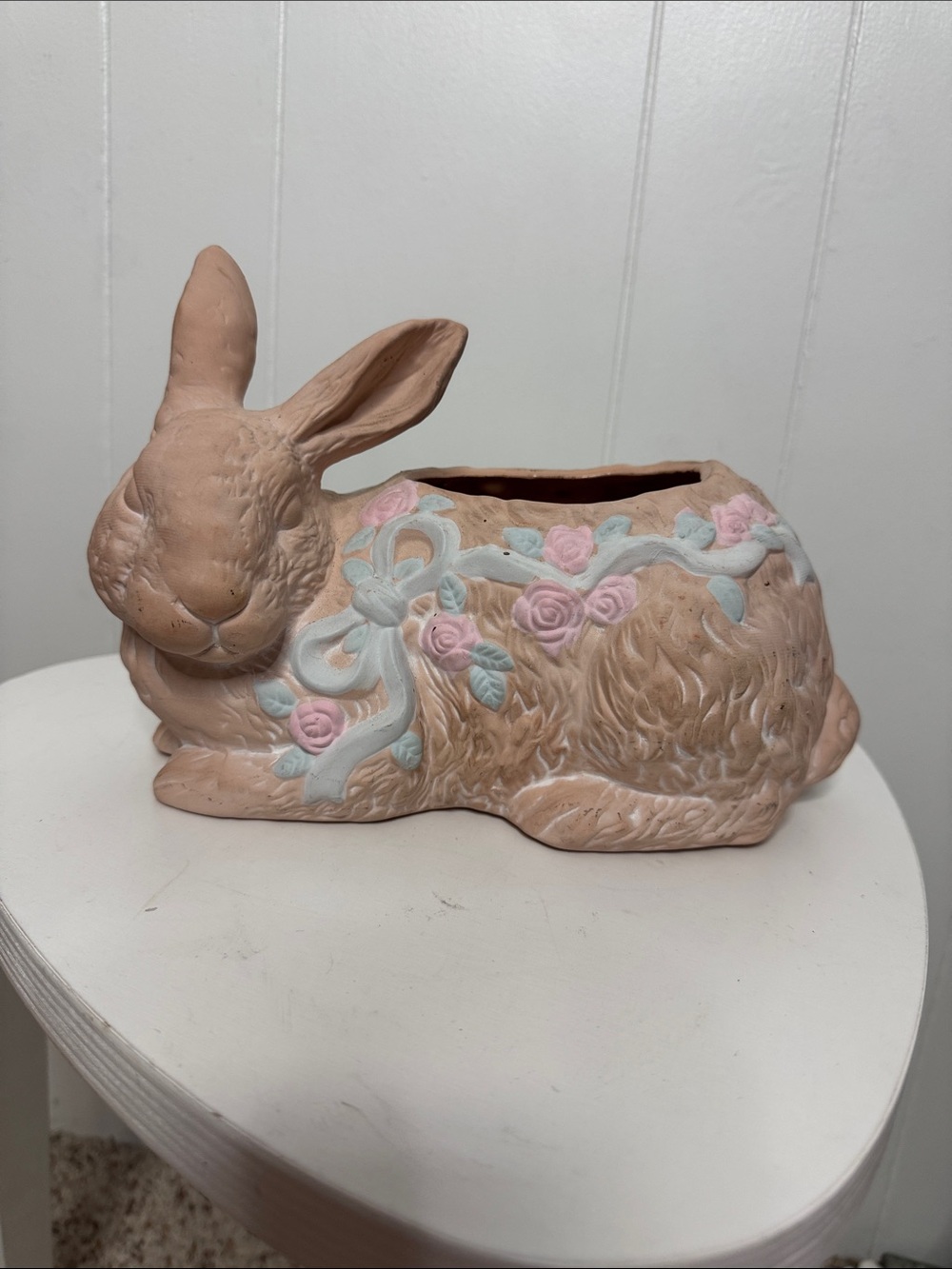 Vintage pottery rabbit bunny planter